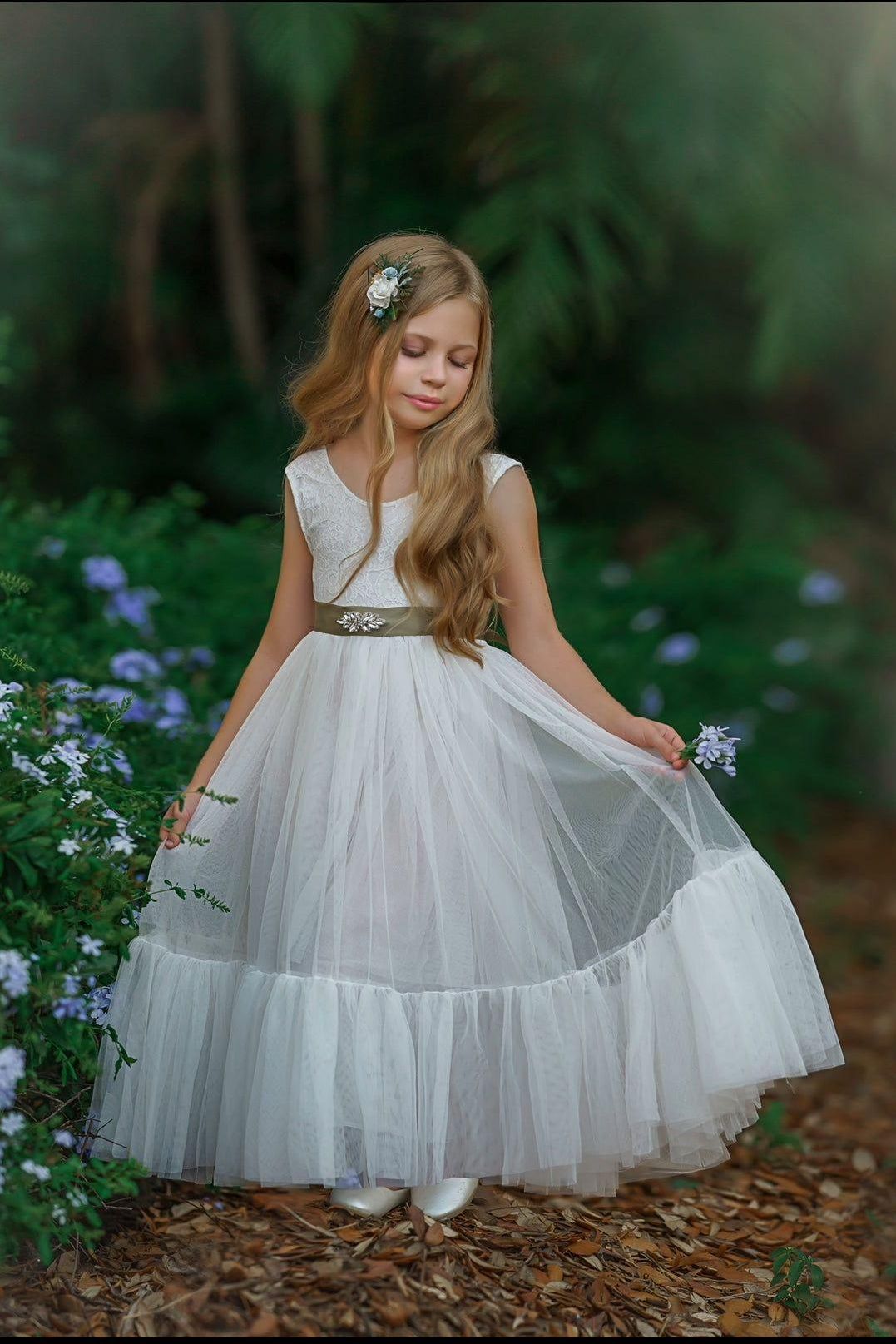 White Sleeveless Lace and Tulle Flower Girl Dress- Mermaid Style Bottom - The Little Kitten Boutique