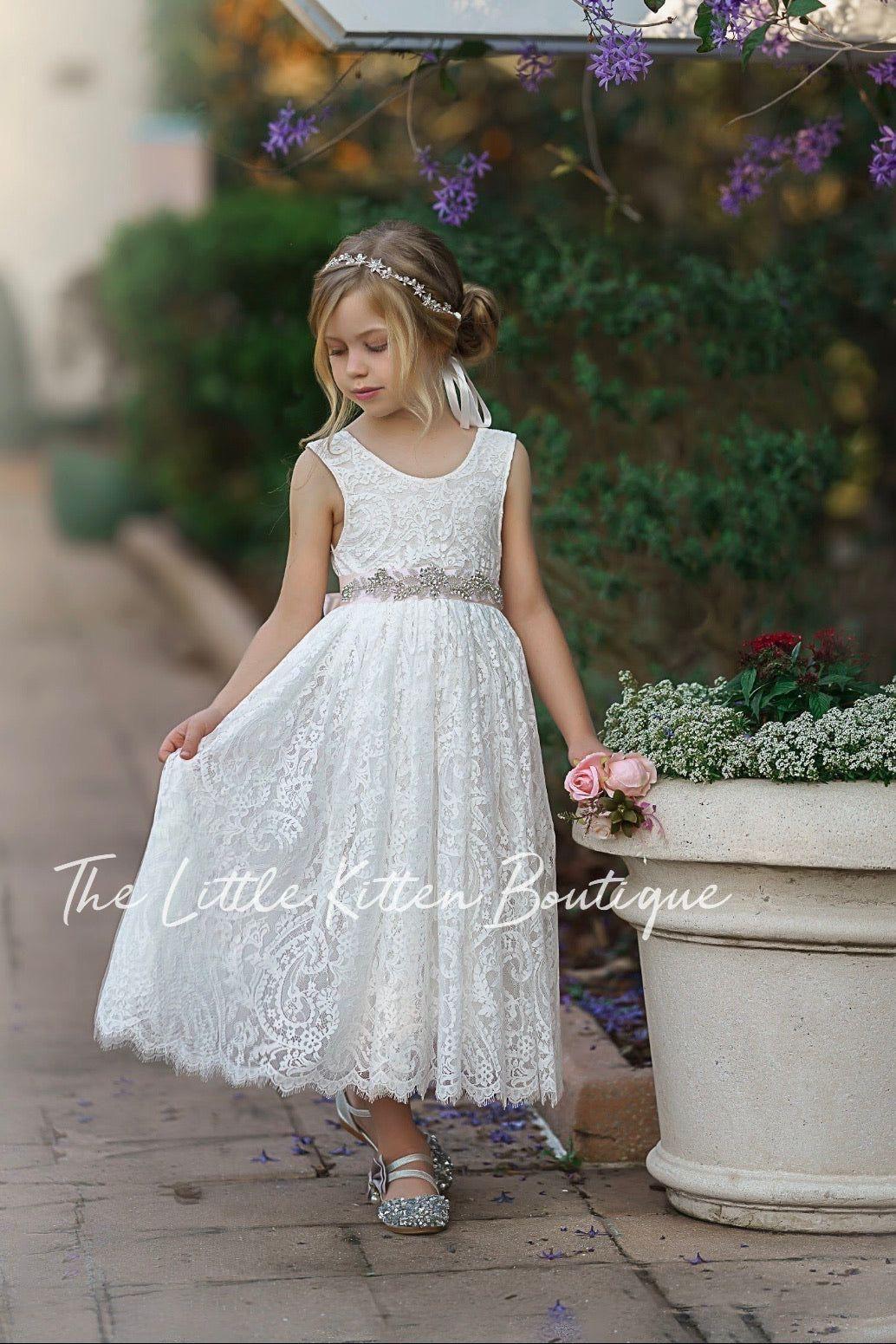 Sleeveless Lace Boho Flower Girl Dress with V-Back and Eyelash Lace - The Little Kitten Boutique