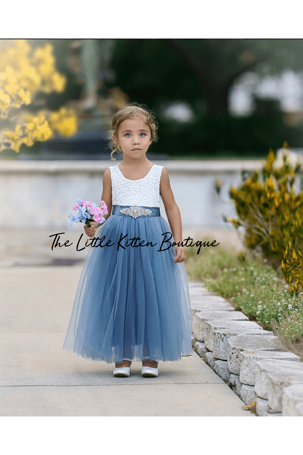 Sleeveless Lace and Tulle Flower Girl Dress - The Little Kitten Boutique